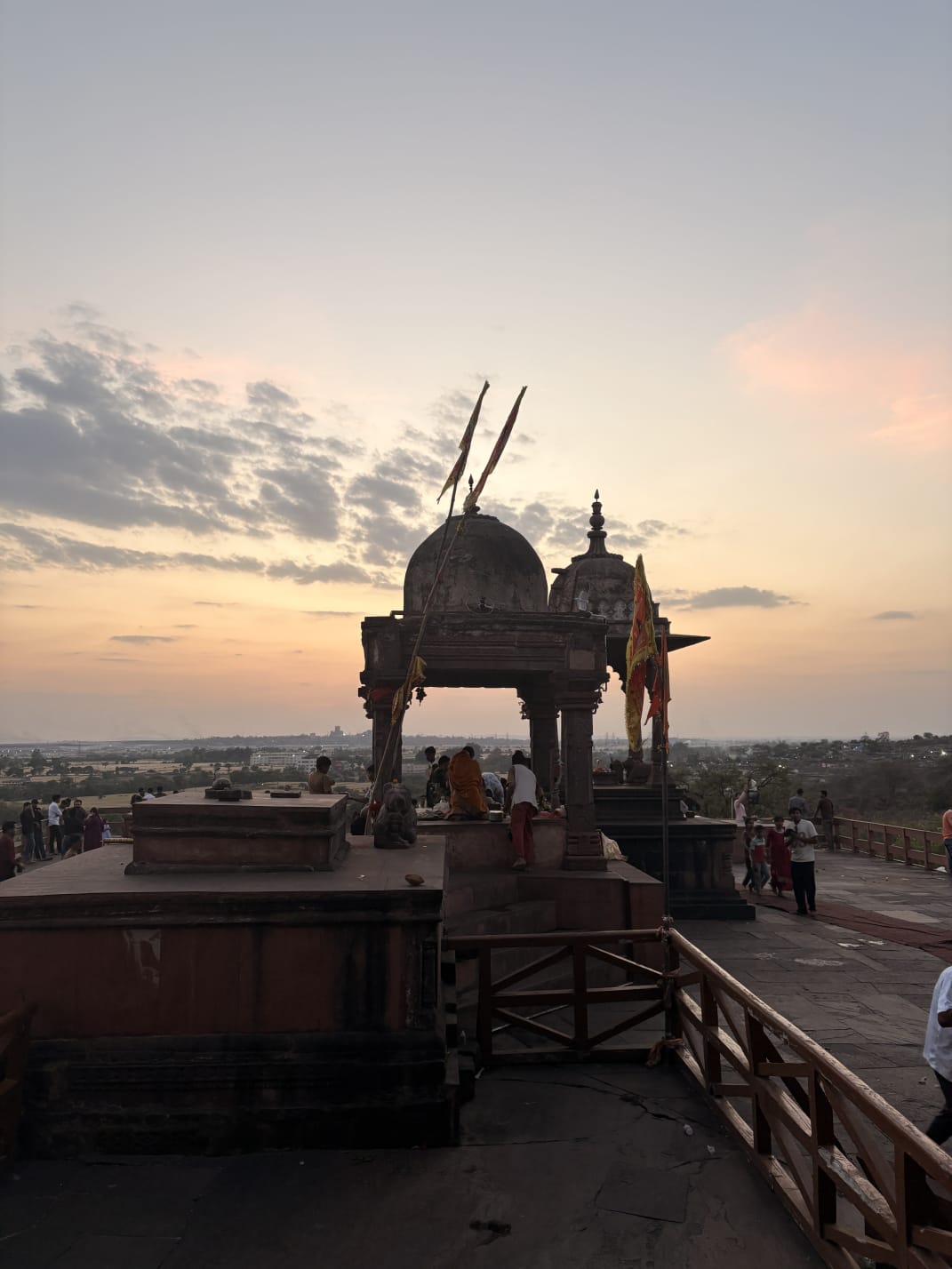 Sightseeing in Bhojpur